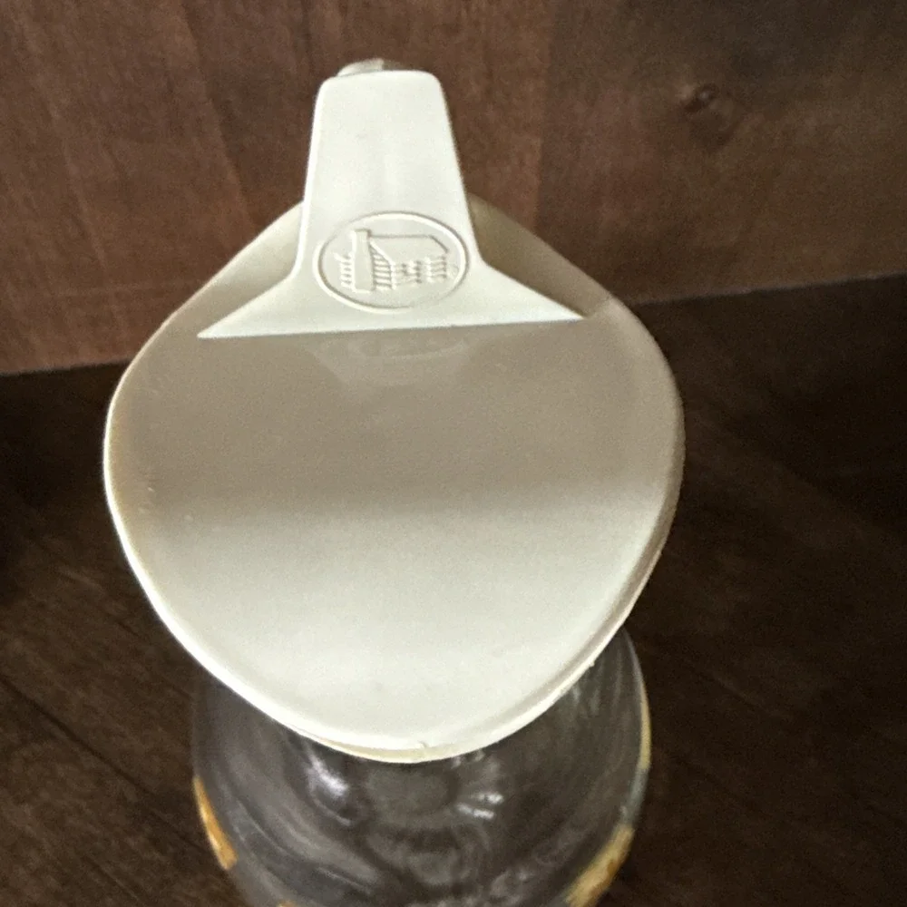 Vtg MCM Log Cabin Glass Syrup Server with Handle, Gold Starburst Maple Syrup Jug